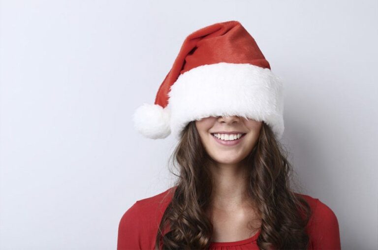 ¿Llevas ortodoncia? Consejos para cuidar tu sonrisa en Navidad