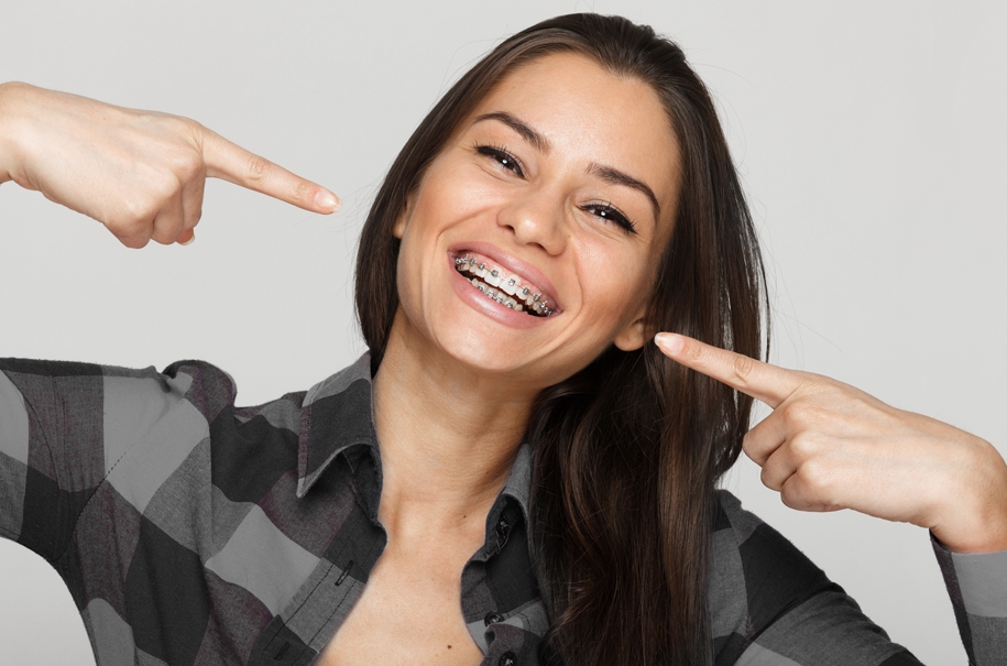 No puedes salir de casa ¿Y el aparato dental te da problemas?