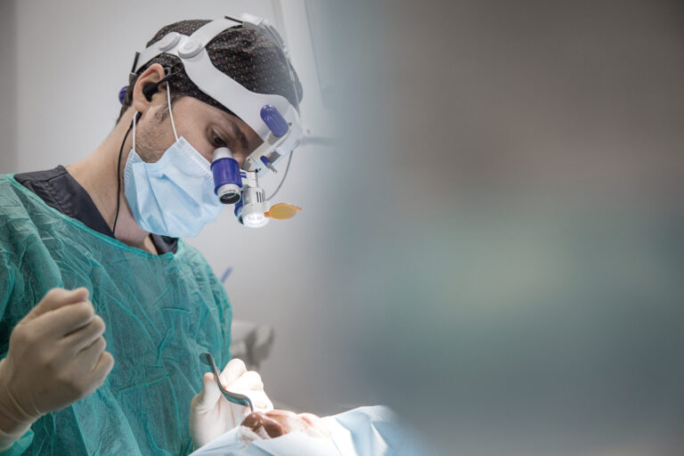 quitarme las muelas del juicio implantes oviedo clinica bousoño vargas