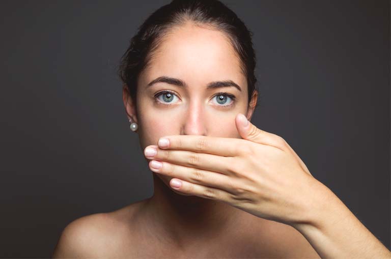 Mal aliento ¿Cómo prevenirlo? Clínica Bousoño Vargas. Dentista en Oviedo