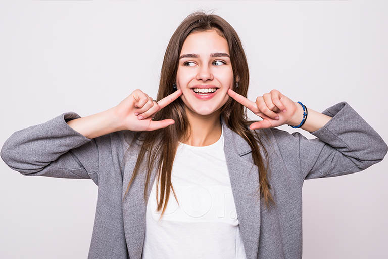 Manchas en las encías. Bousoño Vargas, Dentista en Oviedo.