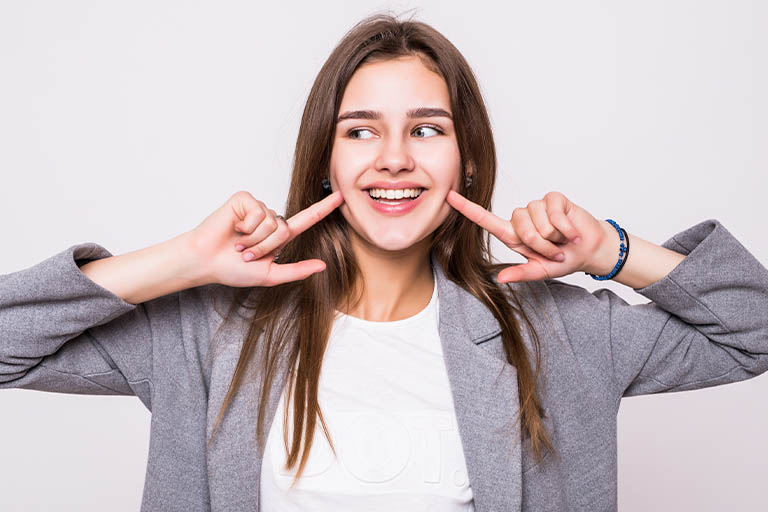 Beneficios de Invisalign. Clínica Dental Bousoño Vargas, Ortodoncia en Oviedo.