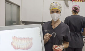 Los adolescentes prefieren Invisalign a los brackets. Clínica Dental Bousoño Vargas, ortodoncia invisible en Oviedo.