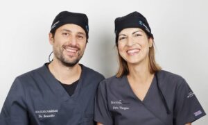 Cómo saber si un implante dental está fallando. Clínica Bousoño Vargas. Implantes dentales Oviedo.