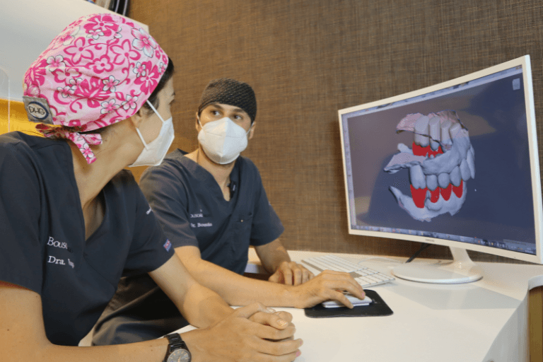 Diferencias Dentales: Hombres vs Mujeres - Clínica Bousoño Vargas - Dentista Oviedo